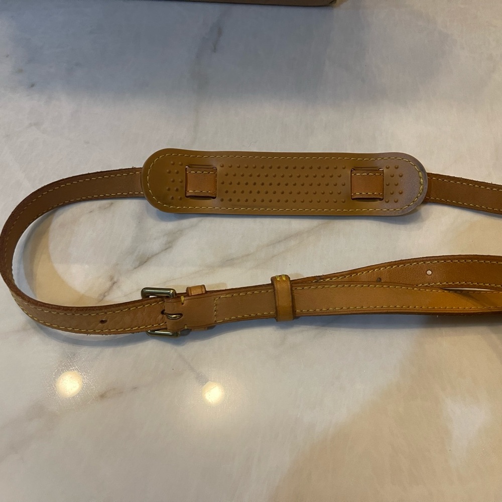Louis Vuitton Sologne Bag - Picture 9 of 16